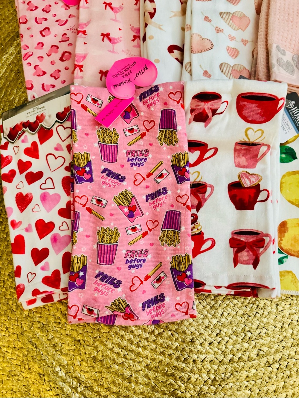 Kitchen Towels Pink / yellow Assorted Designs - Picture 2 of 10